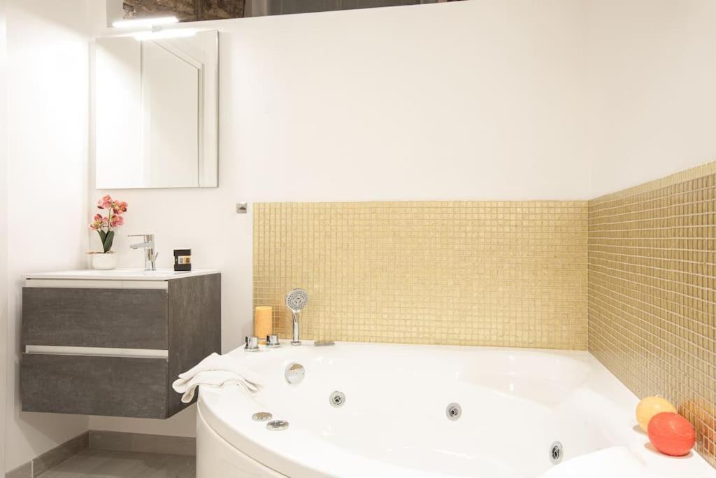 Memorable Jacuzzi Suite Navona - Top Collection Roma Esterno foto